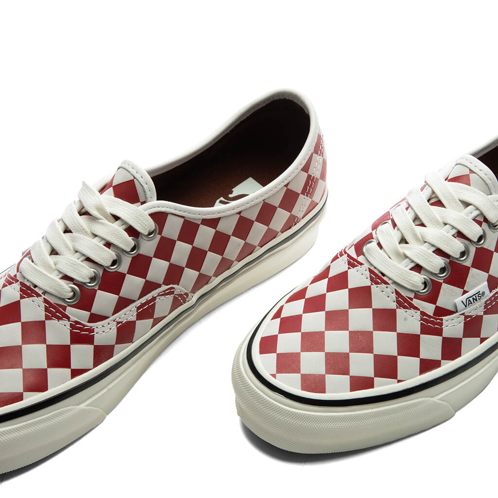 Premium LX Authentic 44 Diamond - Checkerboard Red/Marshmallow White