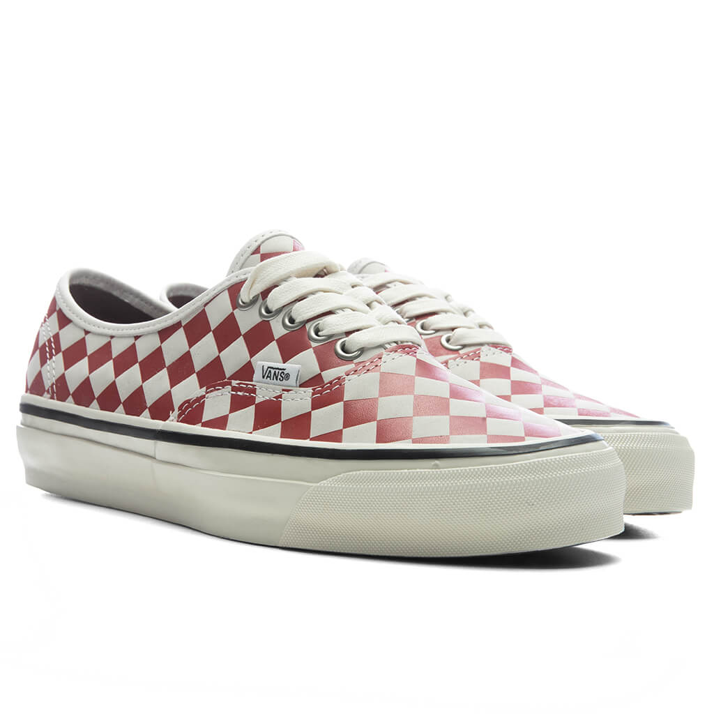 Premium LX Authentic 44 Diamond - Checkerboard Red/Marshmallow White
