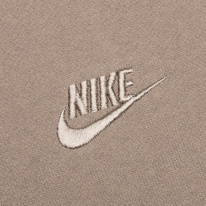 Sportswear Classic Fleece Crew - Sandalwood/Khaki