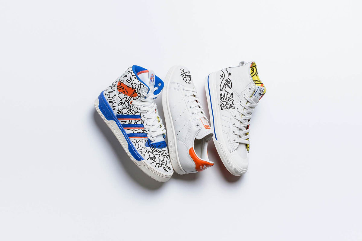 adidas Originals x Keith Haring Stan Smith - Crystal White/Blue/Core White