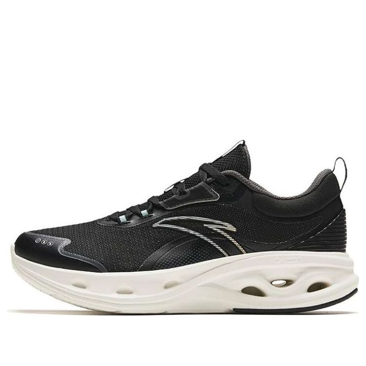(WMNS) ANTA Running Shoes 'Black White' 922345575-4